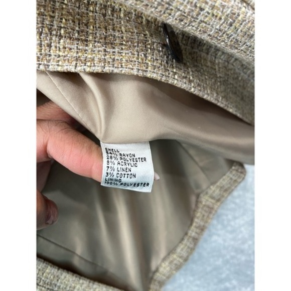 Talbots Womens Tweed Suit Jacket Blazer Gray Beige Pocket Long Sleeve Button 10 - Picture 8 of 9